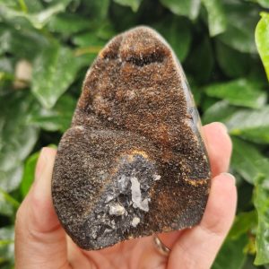 Zmajevo jajce/kamen s kalcitom