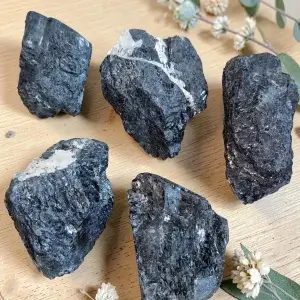 ČRNI TURMALIN - surovi