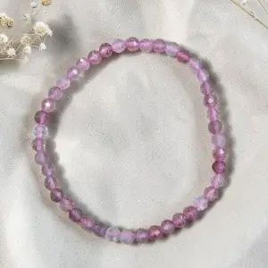 JAGODNI KREMEN - zapestnica brušena